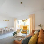 Casa Happy - Renovada, Amplia Familias Y Amigos Apartment