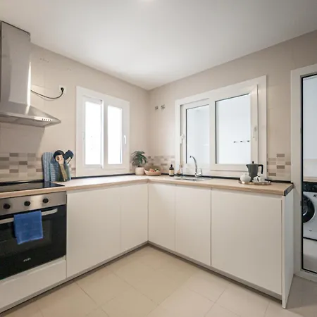 Casa Happy - Renovada, Amplia Familias Y Amigos Apartamento Estepona