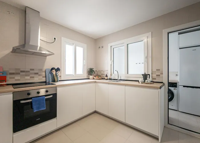 Casa Happy - Renovada, Amplia Familias Y Amigos Apartament Estepona